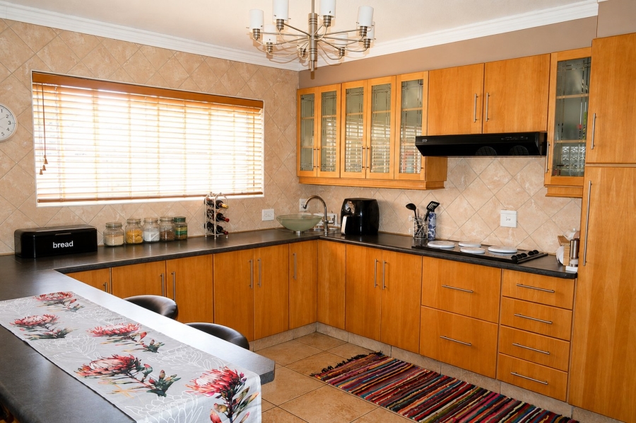 3 Bedroom Property for Sale in Flamwood North West